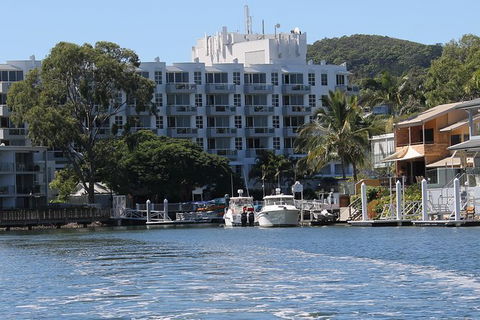 Noosa And Sunshine Coast Hinterland Day Trip From Brisbane - Timeshare Accommodation 3