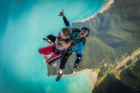 Airlie Beach Tandem Skydive - Timeshare Accommodation 6