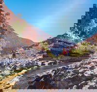 5-Day Off-Road Journey from Ayers Rock to Alice Springs - Timeshare Accommodation