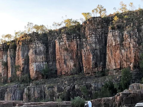 Nitmiluk (Katherine) Gorge 3.5-Hour Sunset Dinner Boat Tour - Timeshare Accommodation 5