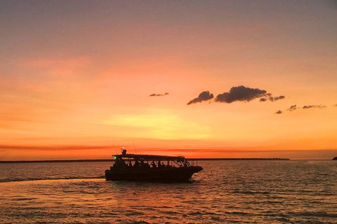 Tropical Light Tropical Bite - Twilight Cruise And CHOW Dinner - Timeshare Accommodation 3