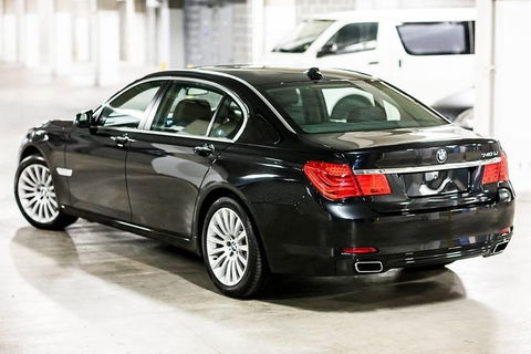 Family Sydney Airport Arrival Transfer - Timeshare Accommodation 1