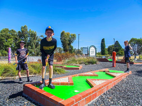 Naracoorte Mini Golf - Timeshare Accommodation 2