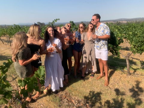 Exclusive Kangaroo And Wine Tasting Experience In The Hunter Valley - Timeshare Accommodation 1