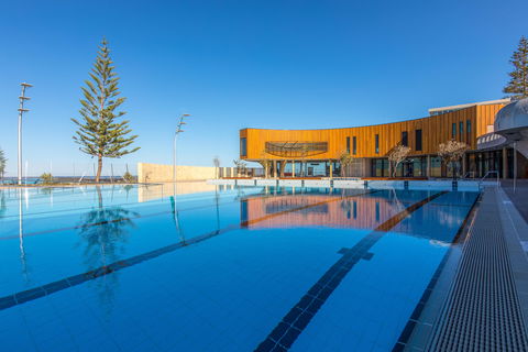 Scarborough Beach Pool - Timeshare Accommodation 1