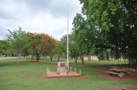Mataranka War Memorial - Timeshare Accommodation 0