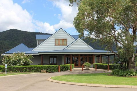 Audrey Wilkinson Vineyard: Picnic With Wine Masterclass Tasting - Timeshare Accommodation 5