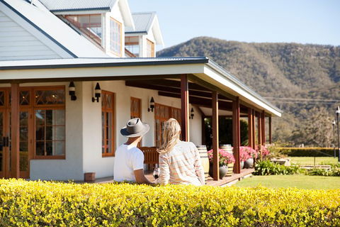 Audrey Wilkinson Vineyard: Picnic With Wine Masterclass Tasting - Timeshare Accommodation 2