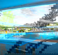 Barellan Swimming Pool - Timeshare Accommodation