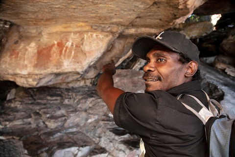 Arnhem Land Injalak Hill Full-Day Tour From Darwin - Timeshare Accommodation 2