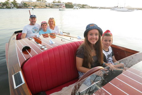 Noosa River Cruise For 3 To 4 People On A Classic Mahogany Speed Boat - 90 Min. - Timeshare Accommodation 8