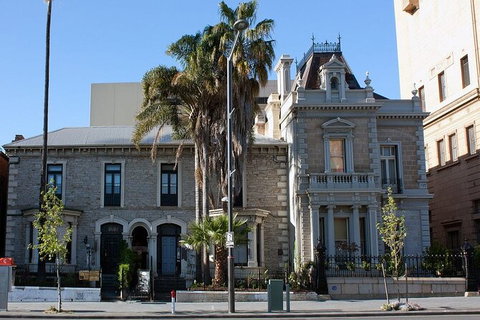 Adelaide Airport Transfers : Airport ADL To Adelaide City In Luxury Car - Timeshare Accommodation 4
