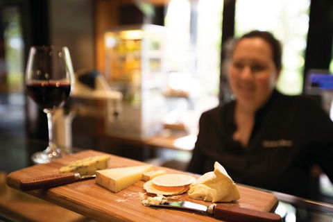 Yarra Valley Premium Tour Lunch And Sparkling And Oyster Match At Coombe Estate - Timeshare Accommodation 3