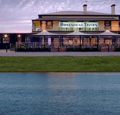Birkenhead Tavern - Timeshare Accommodation