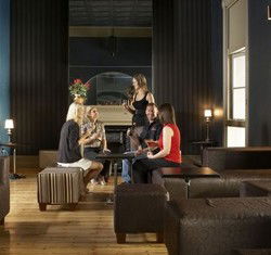Canton Lounge Bar - Timeshare Accommodation 3