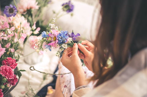 Summer Flower Crown Workshop - Timeshare Accommodation 0