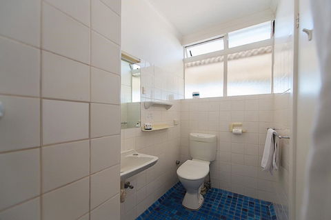Blue Hills Motel - Timeshare Accommodation 5
