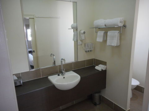Injune Motor Inn - Timeshare Accommodation 4