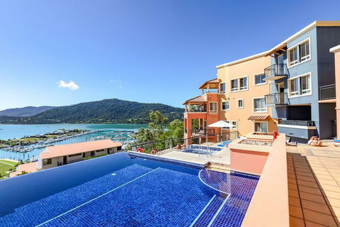 Martinique Whitsunday - Timeshare Accommodation 4