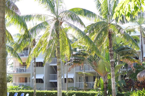 Cairns Beach Resort - Timeshare Accommodation 1