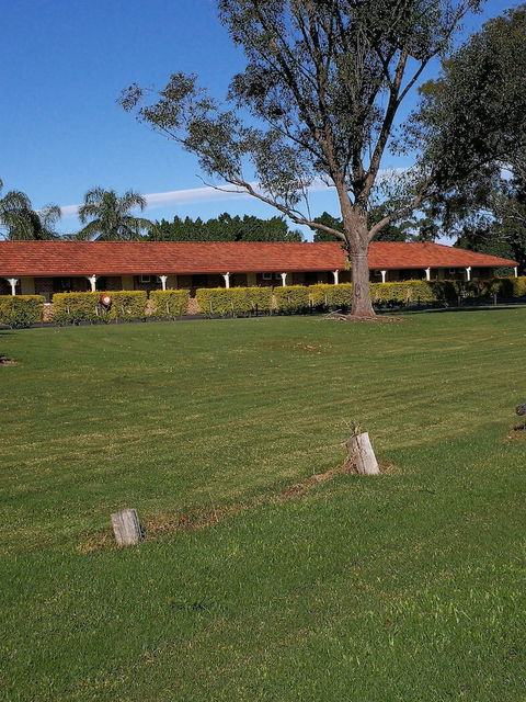 Lakeside Lodge Motel - Timeshare Accommodation 0
