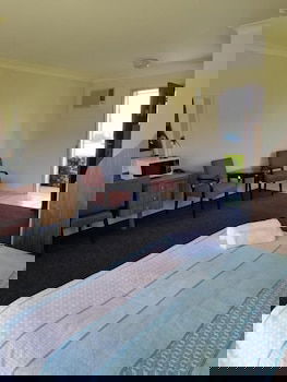 Lakeside Lodge Motel - Timeshare Accommodation 6