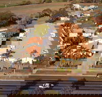 Tamworth Motor Inn  Cabins - Timeshare Accommodation