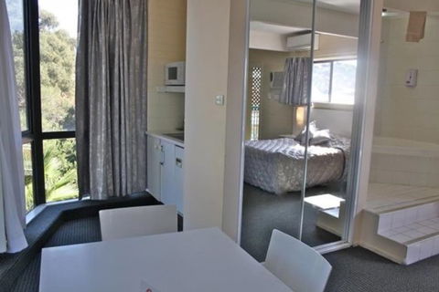 Cronulla Motor Inn - Timeshare Accommodation 5