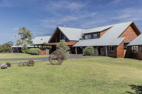 Spicers Peak Lodge - Timeshare Accommodation 0