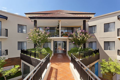 Astra Apartments - The Griffin - Timeshare Accommodation 0