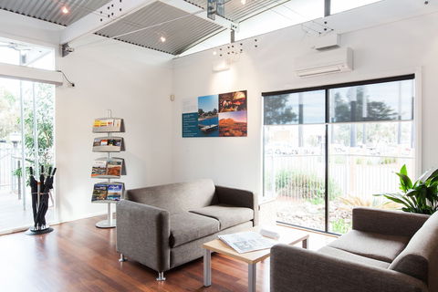 Majestic Oasis Apartments - Timeshare Accommodation 4