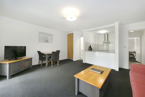 Mt Ommaney Hotel Apartments - Timeshare Accommodation 6