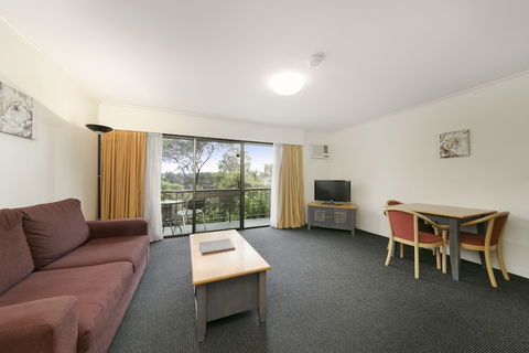 Mt Ommaney Hotel Apartments - Timeshare Accommodation 5