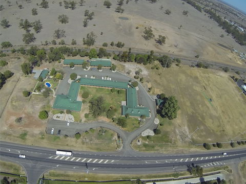 Overlander Homestead Motel - Timeshare Accommodation 1