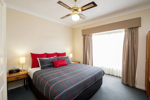John Pirie Motor Inn - Timeshare Accommodation 6