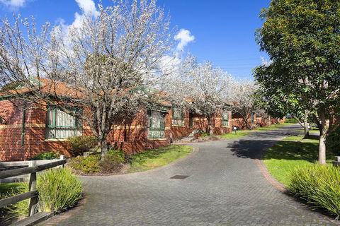 Mount Waverley Townhouses - Timeshare Accommodation 1