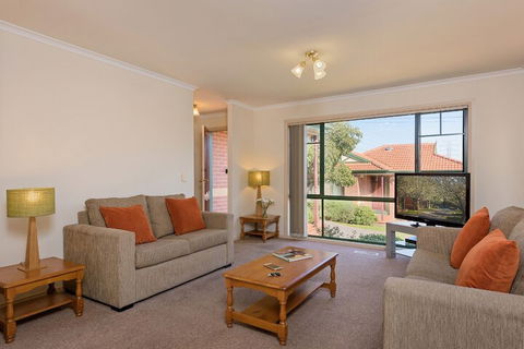Mount Waverley Townhouses - Timeshare Accommodation 5