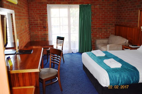 Early Australian Motor Inn - Timeshare Accommodation 4