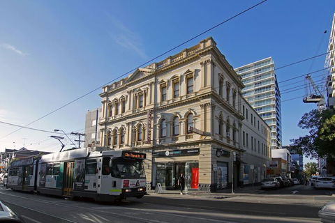 Hotel Claremont Guest House - Timeshare Accommodation 3