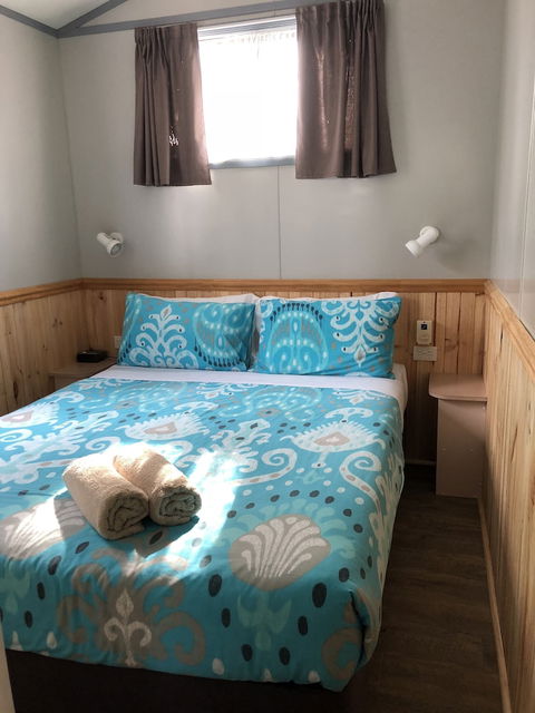 Twin Dolphins Holiday Park - Timeshare Accommodation 3