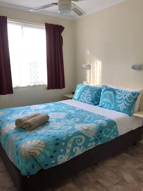 Twin Dolphins Holiday Park - Timeshare Accommodation 5