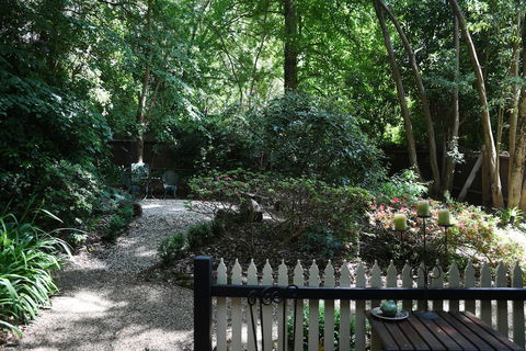 Cambridge Cottages Bed & Breakfast - Timeshare Accommodation 3