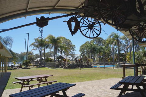 Susan River Homestead - Timeshare Accommodation 4