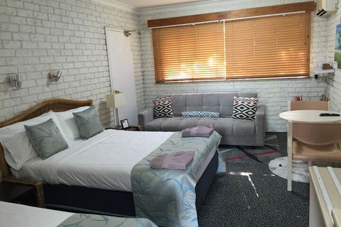 Holland Park Motel - Timeshare Accommodation 6