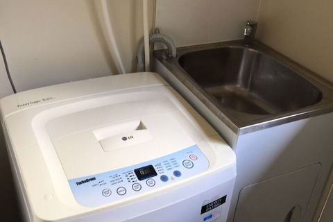 Holland Park Motel - Timeshare Accommodation 5