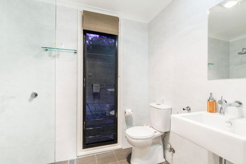 Goosewing Cottage - Timeshare Accommodation 5