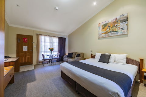 Roma Explorers Inn - Timeshare Accommodation 4