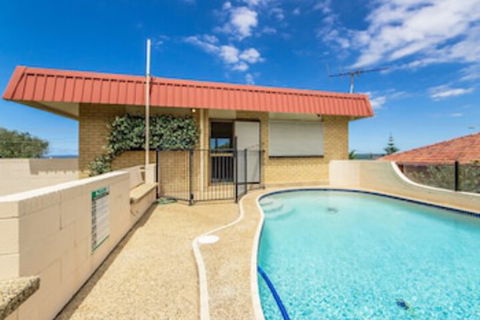 Beachfront Studio & Private Pool - Timeshare Accommodation 0