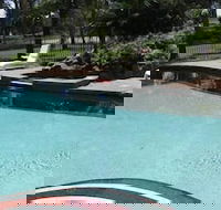 Charbonnier Motor Inn - Timeshare Accommodation