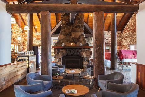 Lookout Mountain Retreat - Timeshare Accommodation 2